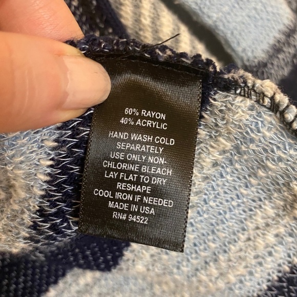 Closet Space Sweater - Picture 4 of 5